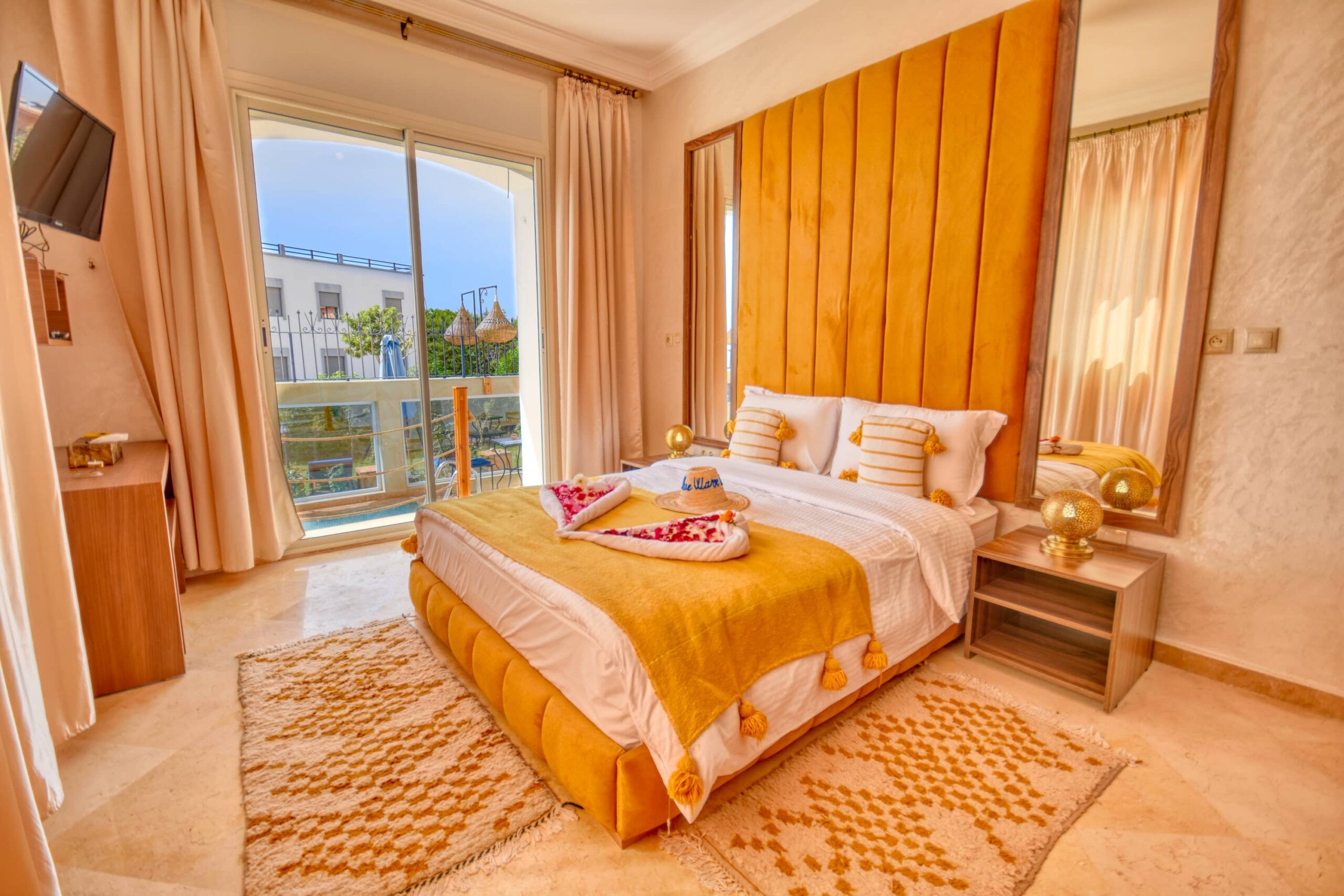 Chambre vue piscine